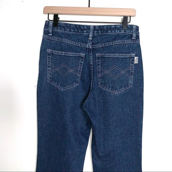 Revolt high rise embroidered flared leg mid rise medium wash jeans size 8 B115 - Picture 4 of 6